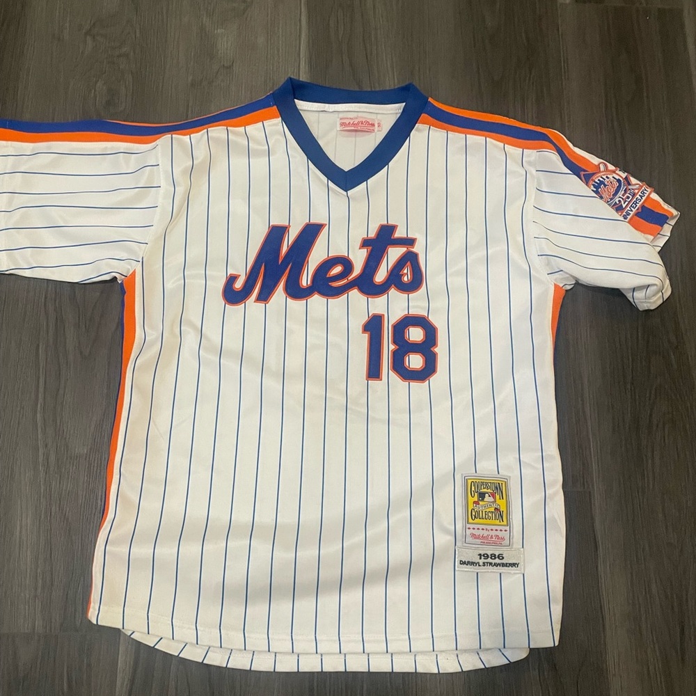 Darrell Strawberry baseball jersey